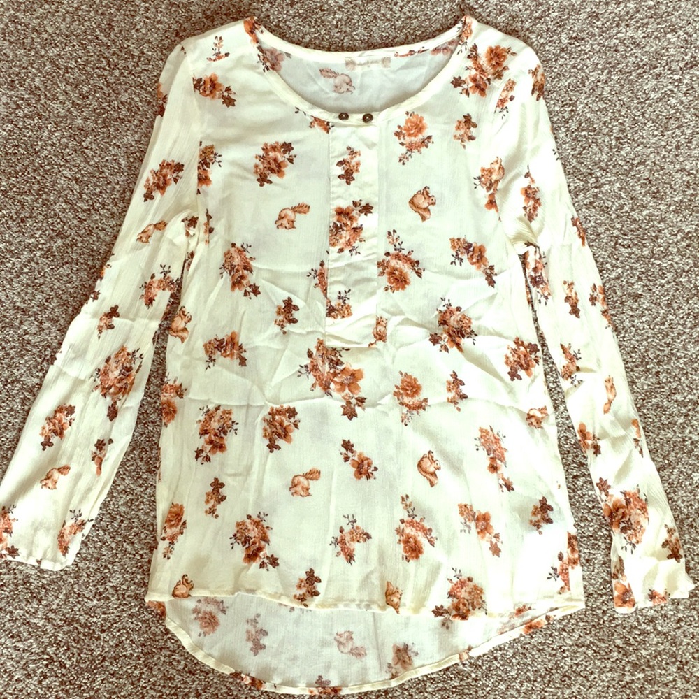 Altar’d State long sleeve blouse with squirrels